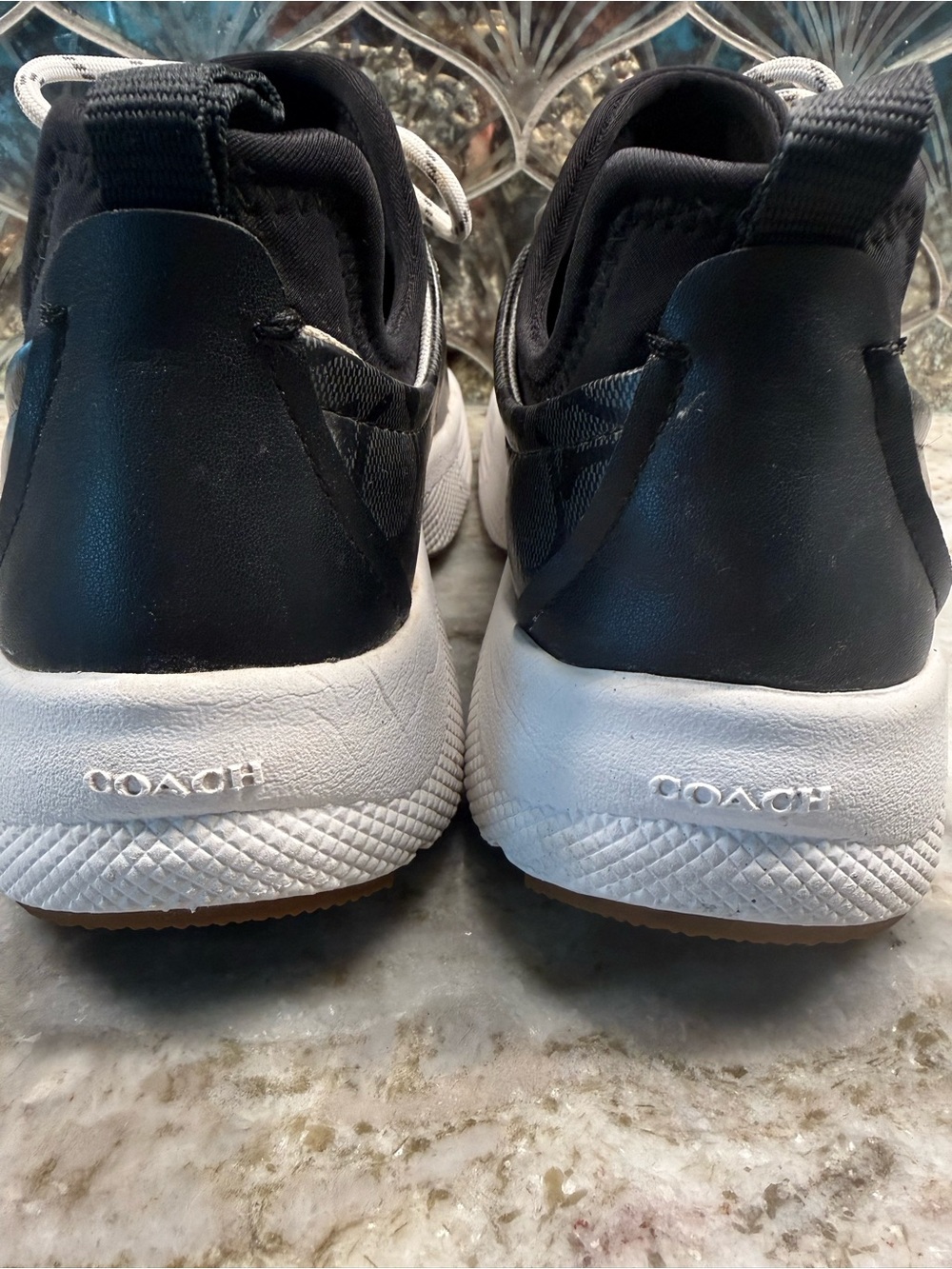 Coach Logo Women's
Sneakers_Signature Tech
Runner_Grey Black_Running
Shoes~7.5 - Picture 6 of 15